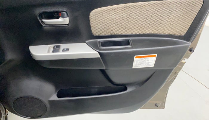 2015 Maruti Wagon R 1.0 LXI CNG, CNG, Manual, 36,732 km, Driver Side Door Panels Control