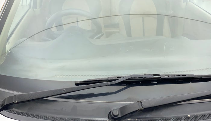 2013 Honda Amaze 1.2L I-VTEC S, Petrol, Manual, 51,724 km, Front windshield - Minor spot on windshield