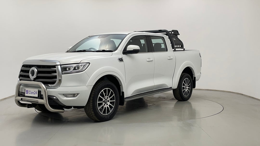 Left Front Diagonal (45- Degree) View