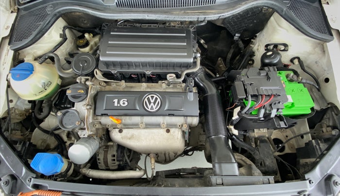 2012 Volkswagen Vento COMFORTLINE MT PETROL, Petrol, Manual, 38,639 km, Open Bonet