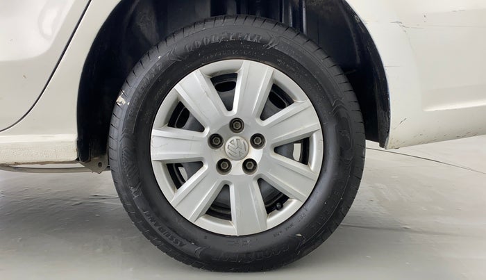 2012 Volkswagen Vento COMFORTLINE MT PETROL, Petrol, Manual, 38,639 km, Left Rear Wheel