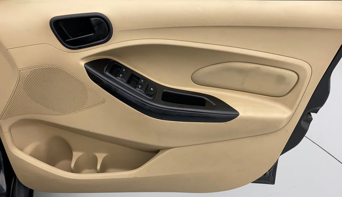 2015 Ford Figo Aspire 1.5 TITANIUM DIESEL, Diesel, Manual, 87,653 km, Driver Side Door Panels Control