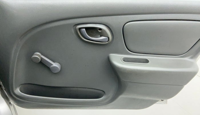 2009 Maruti Alto LXI, Petrol, Manual, 54,542 km, Driver Side Door Panels Control
