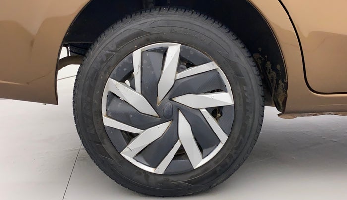 2019 Datsun Go Plus T, Petrol, Manual, 62,493 km, Right Rear Wheel