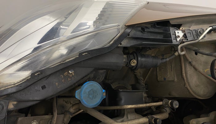 2019 Datsun Go Plus T, Petrol, Manual, 62,493 km, Right headlight - Clamp has minor damage