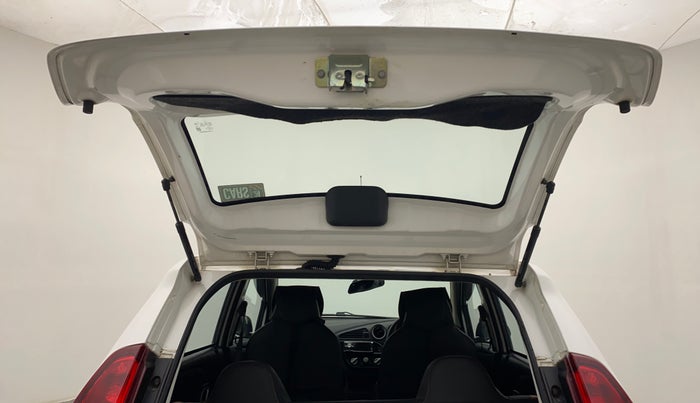 2018 Datsun Redi Go S 1.0 AMT, CNG, Automatic, 73,287 km, Boot Door Open