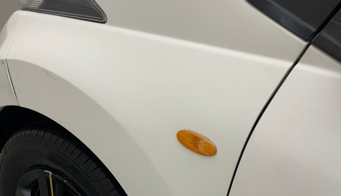 2018 Datsun Redi Go S 1.0 AMT, CNG, Automatic, 73,287 km, Left fender - Minor scratches