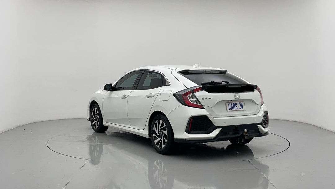 Left Back Diagonal (45- Degree) View