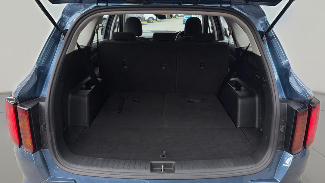 2023 Kia Sorento S 7 Seat, Automatic, 52215 km, Boot Inside View