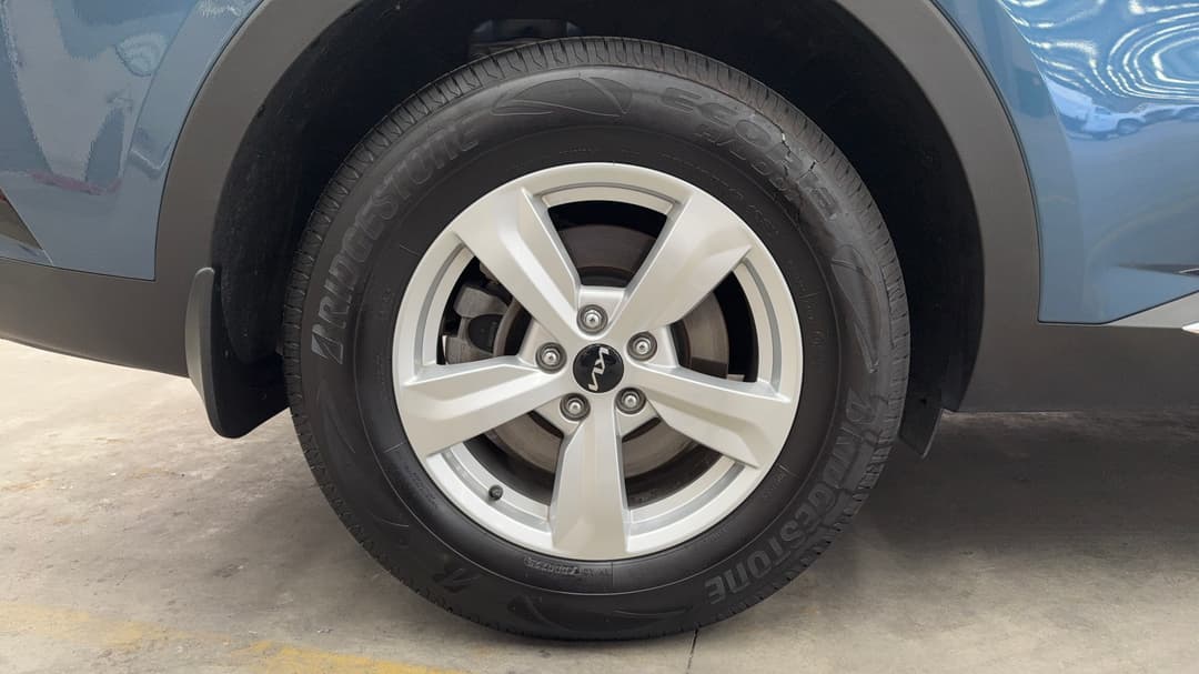 2023 Kia Sorento S 7 Seat, Automatic, 52215 km, Right Rear Wheel
