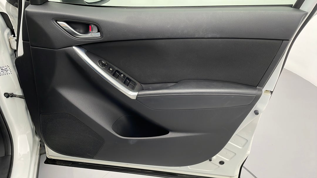 2014 Mazda CX-5 Maxx (4x4), Automatic, 43317 km, Speaker View