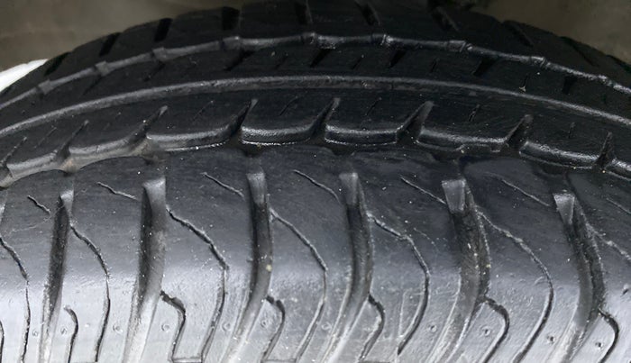 2018 Maruti Wagon R 1.0 VXI, Petrol, Manual, 34,027 km, Left Front Tyre Tread