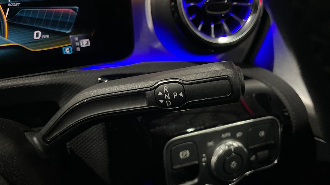 2022 Mercedes-amg A35 4matic, Automatic, 55418 km, Gear Lever 