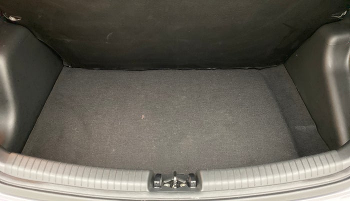 2018 Hyundai Grand i10 ASTA 1.2 VTVT, Petrol, Manual, 9,791 km, Boot Inside