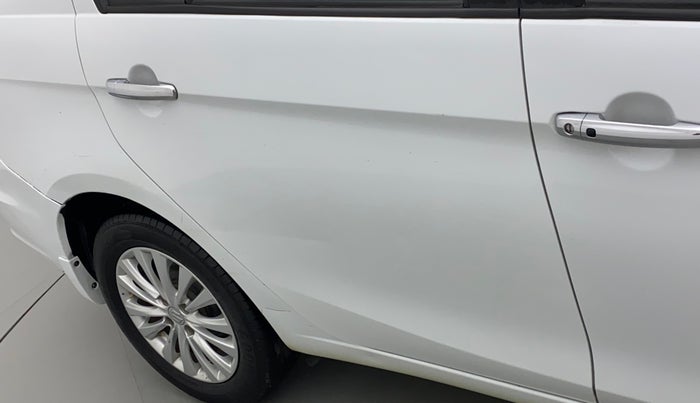 2017 Maruti Ciaz ZETA 1.4  MT PETROL, Petrol, Manual, 1,20,607 km, Right rear door - Paint has faded