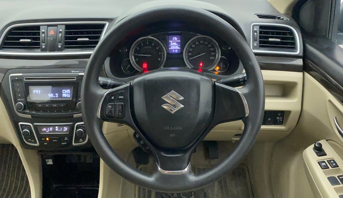 2017 Maruti Ciaz ZETA 1.4  MT PETROL, Petrol, Manual, 1,20,607 km, Steering Wheel Close Up