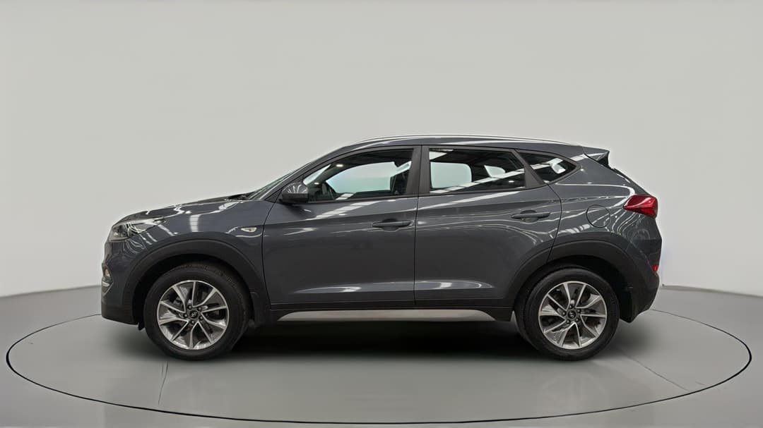 2017 Hyundai Tucson Active X (FWD), Automatic, 111373 km, Left Side View