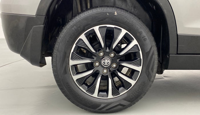 2021 Toyota URBAN CRUISER PREMIUM MT, Petrol, Manual, 20,580 km, Right Rear Wheel