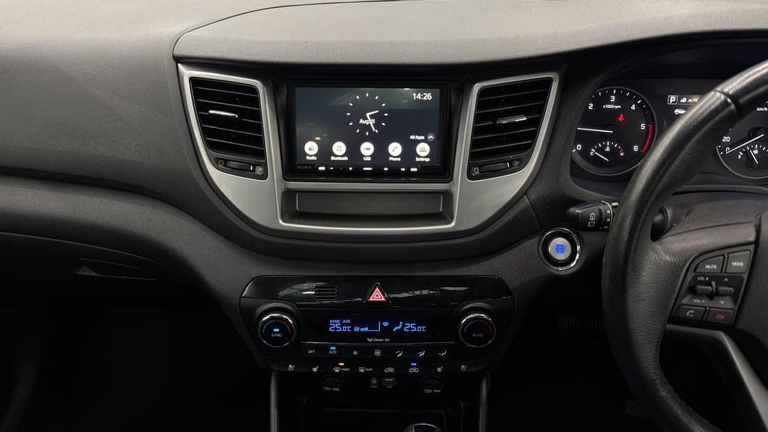 2015 Hyundai Tucson Highlander R-series (AWD), Automatic, 129392 km, Center Console