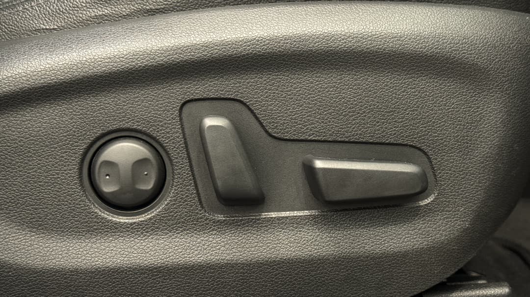 2015 Hyundai Tucson Highlander R-series (AWD), Automatic, 129392 km, Drivers Side Adjustment Panel