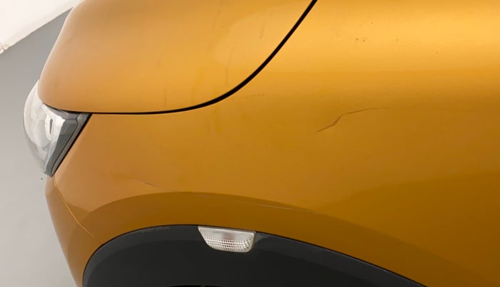 2020 Renault TRIBER RXT, Petrol, Manual, 35,186 km, Left fender - Minor scratches