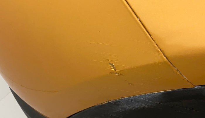 2020 Renault TRIBER RXT, Petrol, Manual, 35,186 km, Rear bumper - Minor scratches