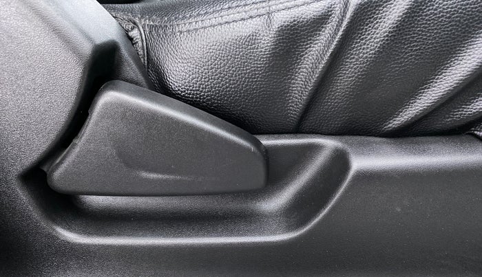 2019 Datsun Redi Go A, Petrol, Manual, 66,542 km, Driver Side Adjustment Panel