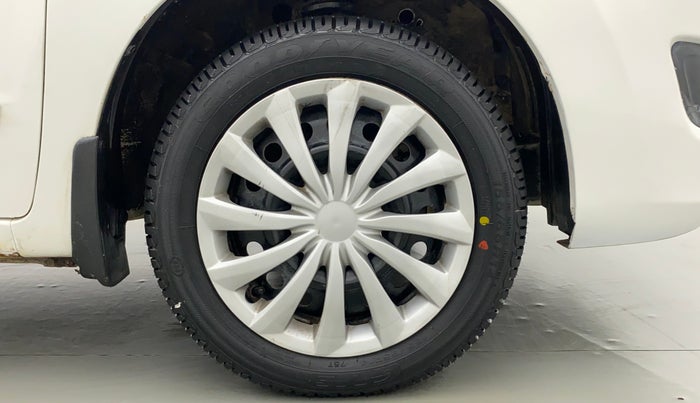 2018 Maruti Wagon R 1.0 VXI AMT, Petrol, Automatic, 33,011 km, Right Front Wheel