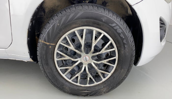 2015 Maruti Ritz VDI, Diesel, Manual, 60,623 km, Right Front Wheel
