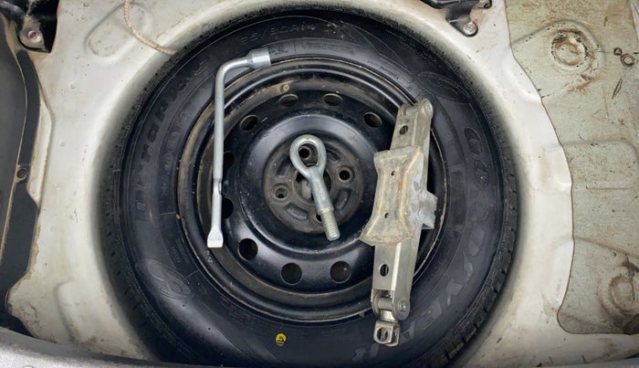 2015 Maruti Ritz VDI, Diesel, Manual, 60,623 km, Spare Tyre