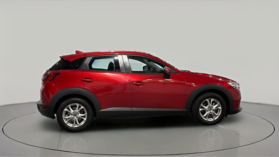 2017 Mazda CX-3 Maxx (FWD), Automatic, 96912 km, Right Side View