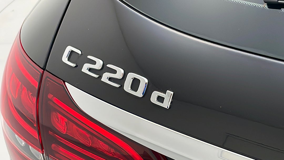 2018 Mercedes-benz C220 D, Automatic, 73593 km, Badge (Boot Left Side)