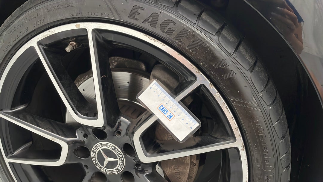 2018 Mercedes-benz C220 D, Automatic, 73593 km, Wheels Rim Front LHS Scratch