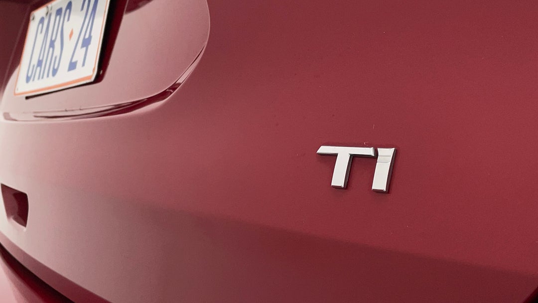 Badge (Boot Right Side)