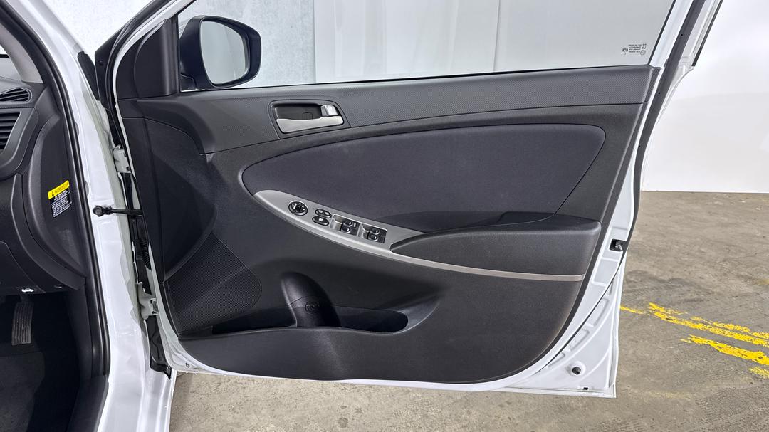2018 Hyundai Accent Sport, Automatic, 80849 km, Speaker View