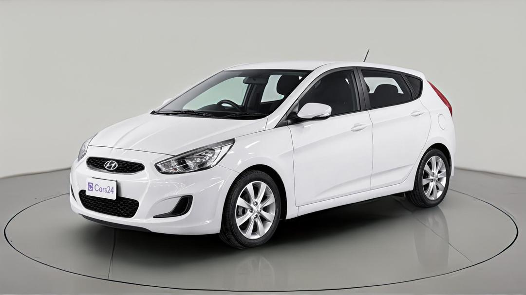 2018 Hyundai Accent Sport, Automatic, 80849 km, Left Front Diagonal (45- Degree) View