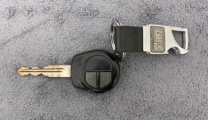 2013 Maruti Wagon R 1.0 VXI, Petrol, Manual, 77,151 km, Lock system - Remote key not functional