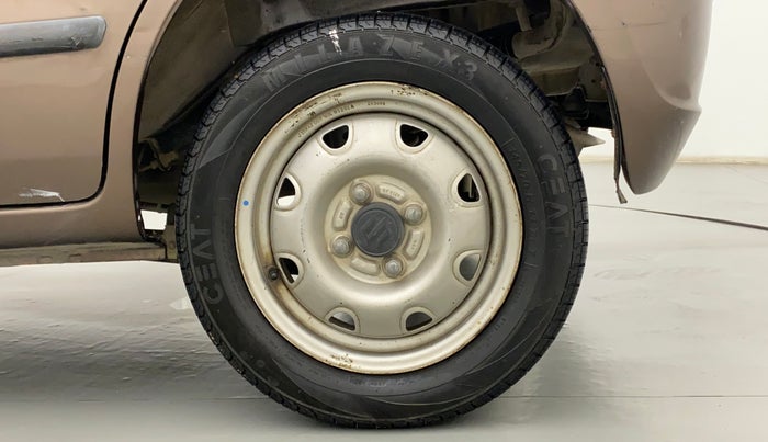 2012 Maruti Zen Estilo LXI, Petrol, Manual, 15,686 km, Left Rear Wheel