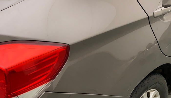 2015 Honda Amaze 1.2L I-VTEC SX, Petrol, Manual, 65,475 km, Right quarter panel - Minor scratches