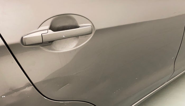 2015 Honda Amaze 1.2L I-VTEC SX, Petrol, Manual, 65,475 km, Right rear door - Minor scratches