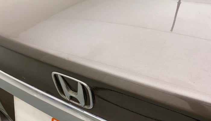 2015 Honda Amaze 1.2L I-VTEC SX, Petrol, Manual, 65,475 km, Dicky (Boot door) - Slightly dented