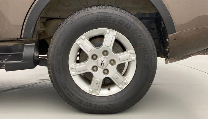 2012 Mahindra Xylo E8 ABS BS IV, Diesel, Manual, 1,00,163 km, Left Rear Wheel