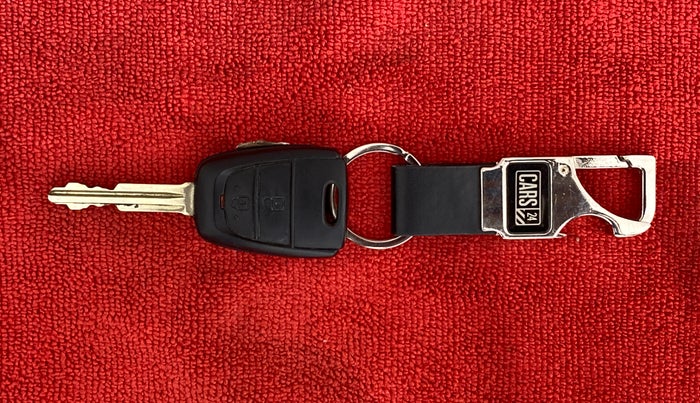 2017 Hyundai Grand i10 SPORTZ 1.2 KAPPA VTVT, Petrol, Manual, 20,728 km, Key Close Up