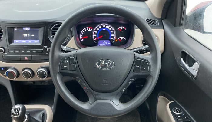 2017 Hyundai Grand i10 SPORTZ 1.2 KAPPA VTVT, Petrol, Manual, 20,728 km, Steering Wheel Close Up
