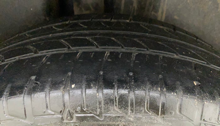 2019 Skoda Rapid 1.6 MPI ACTIVE, Petrol, Manual, 78,080 km, Right Rear Tyre Tread