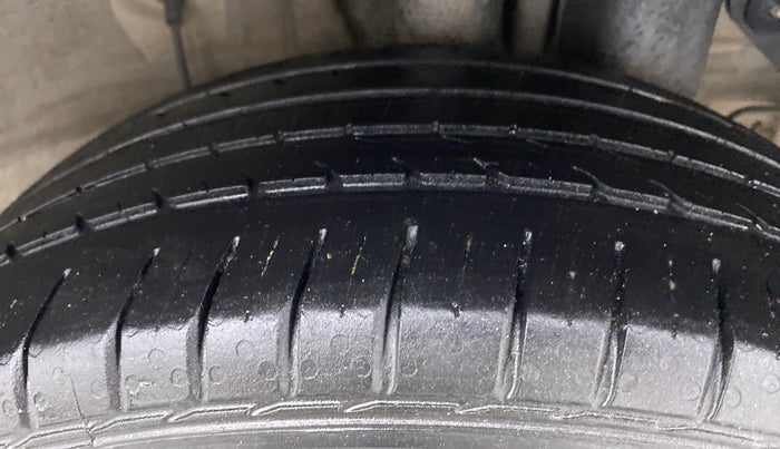 2017 Hyundai Elite i20 ASTA 1.2, Petrol, Manual, 94,578 km, Left Rear Tyre Tread