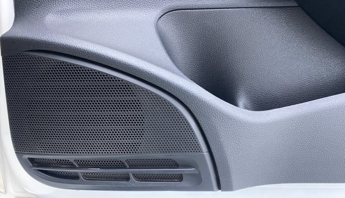 2016 Volkswagen Polo HIGHLINE1.5L DIESEL, Diesel, Manual, 75,179 km, Speaker