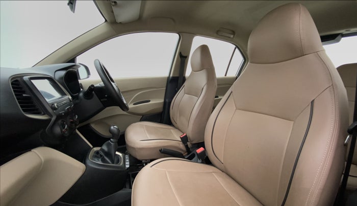 2018 Hyundai NEW SANTRO SPORTZ 1.1, Petrol, Manual, 25,958 km, Right Side Front Door Cabin