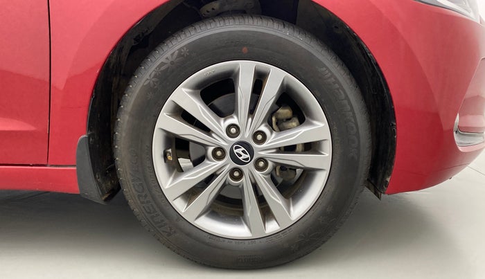 2017 Hyundai New Elantra 2.0 SX AT PETROL, Petrol, Automatic, 36,647 km, Right Front Wheel