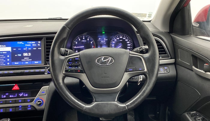 2017 Hyundai New Elantra 2.0 SX AT PETROL, Petrol, Automatic, 36,647 km, Steering Wheel Close Up